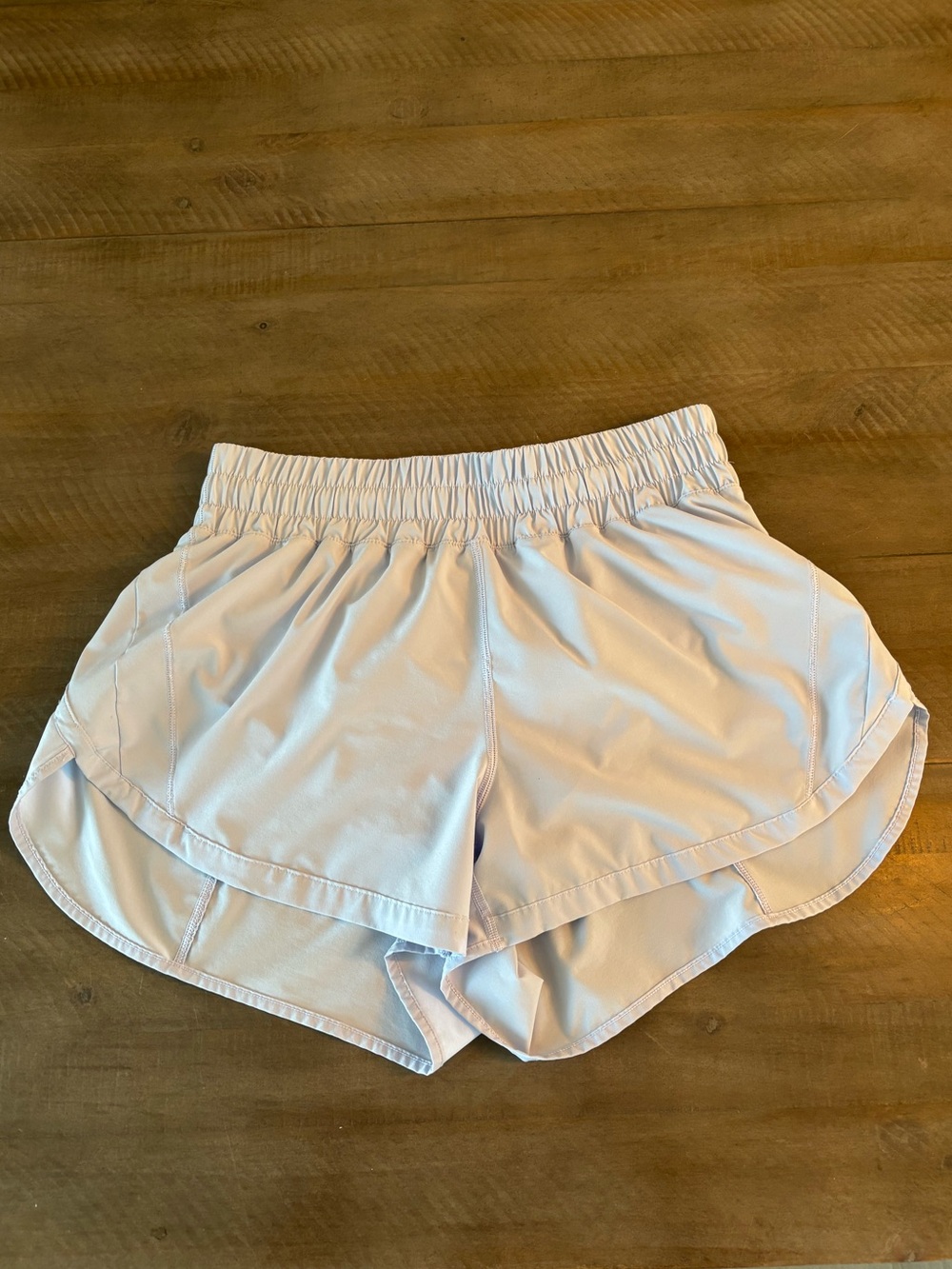 Lululemon High-Rise 4” Shorts Icy Blue Size 10